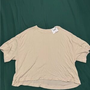 American Eagle Outfitters Cream Short Sleeve Tee